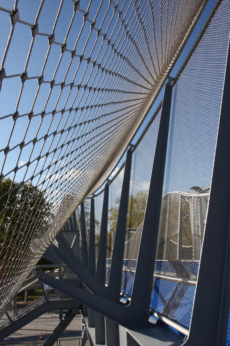 Jakob Webnet wire mesh sculpture and bridge safety net